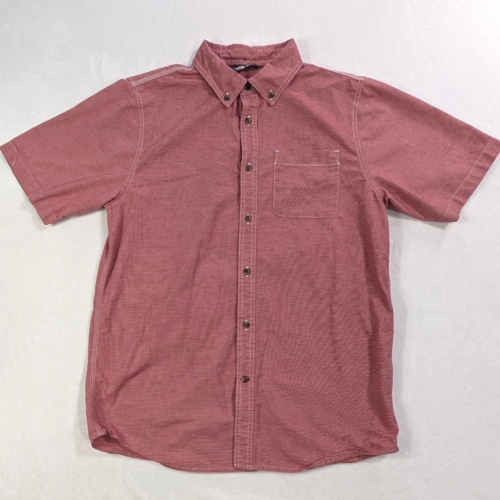 The North Face Red Stripe Short Sleeve Button Shirt | Gorpcore Prep | Mens M